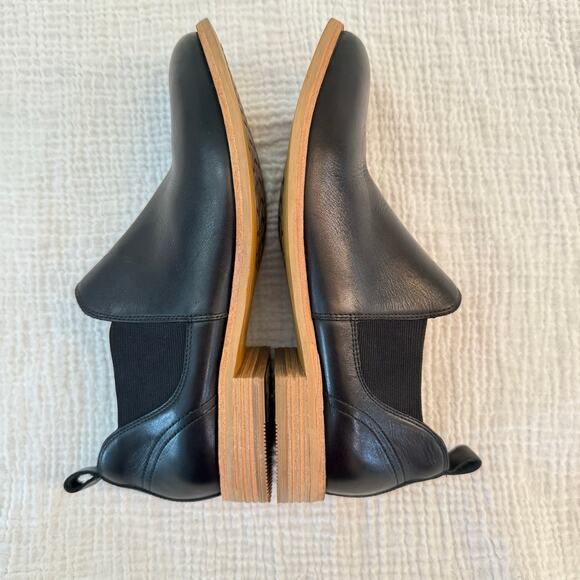 Clarks Collection Edenvale Page Size 9 Low Bootie Chelsea Loafer Black Leather - Picture 4 of 13